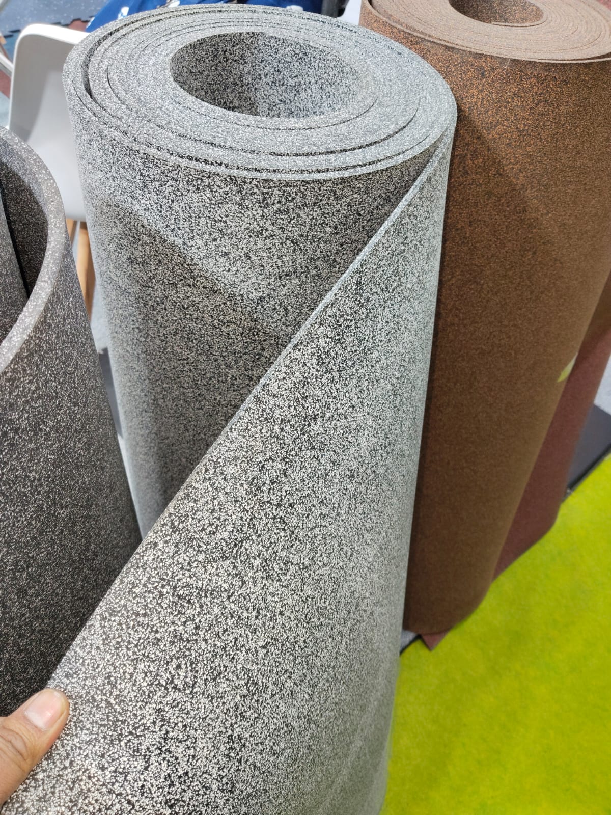 Colored Rubber Roll in India